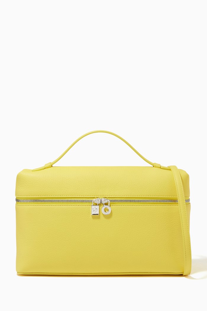 

Extra Pocket L27 Pouch in Dyed Calfskin, Yellow