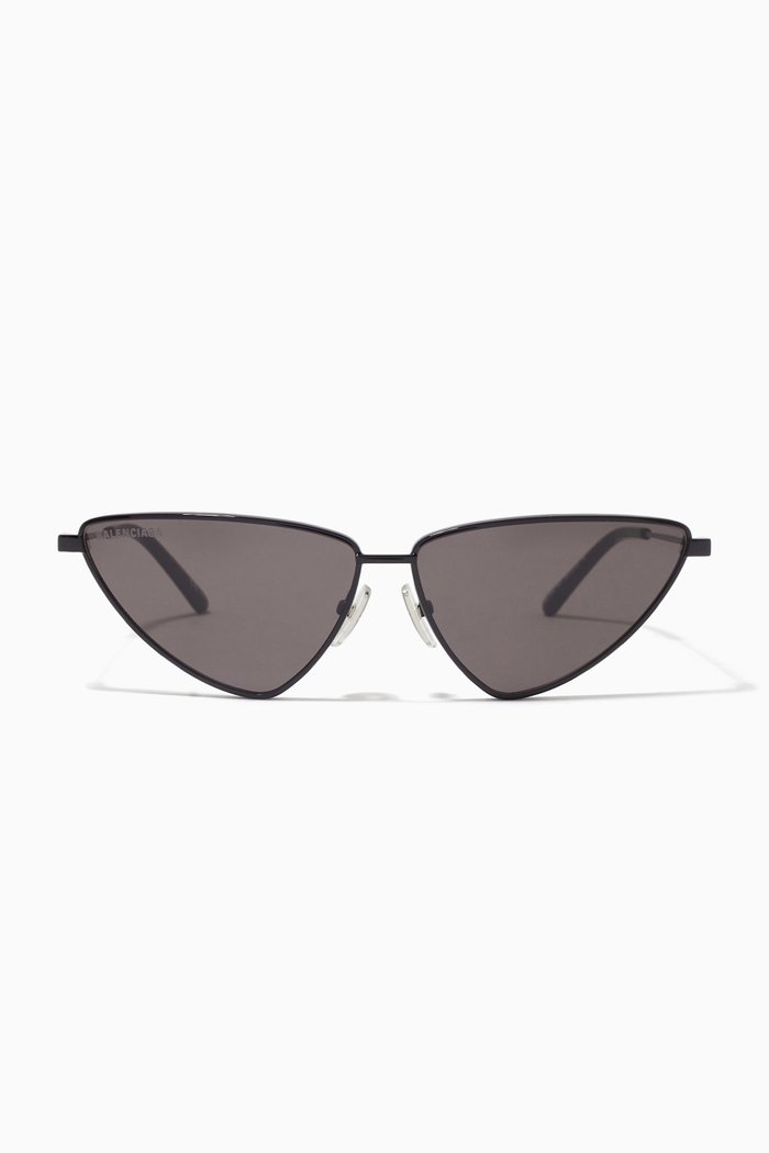

Cat Eye Sunglasses in Metal, Black