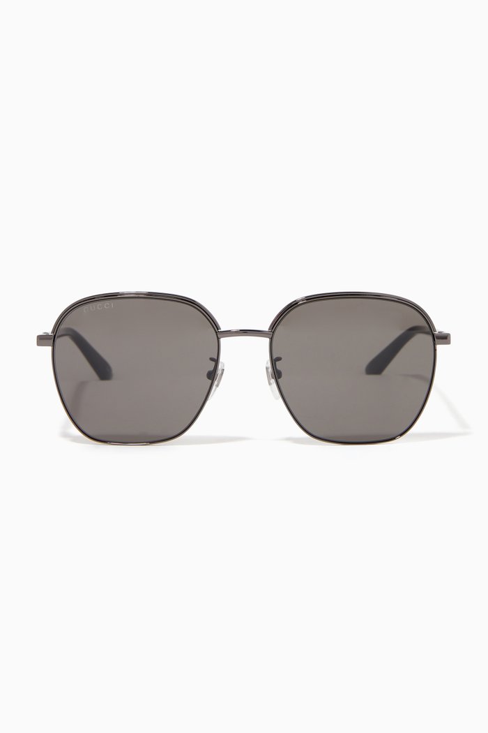 

Square Sunglasses in Metal, Grey