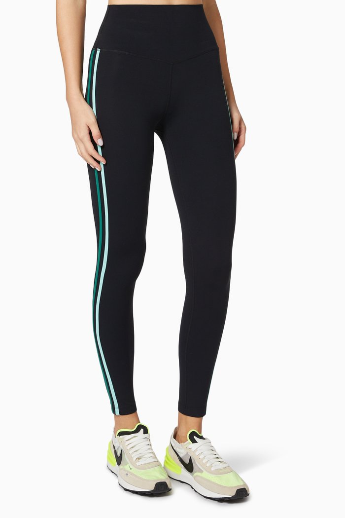 

Ella High-waisted Airweight 7/8 Leggings in Stretch Nylon, Black
