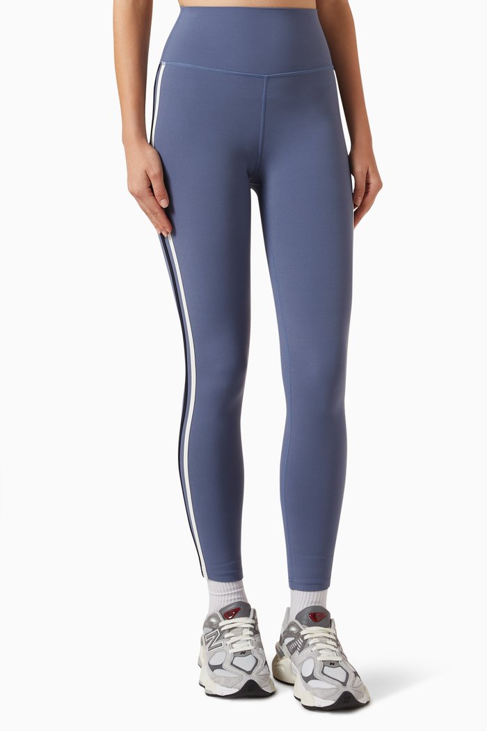

Ella High-waisted Airweight 7/8 Leggings in Stretch Nylon, Blue