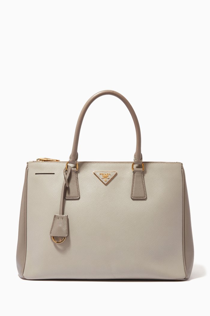 

Large Galleria Tote Bag in Saffiano Leather, Grey