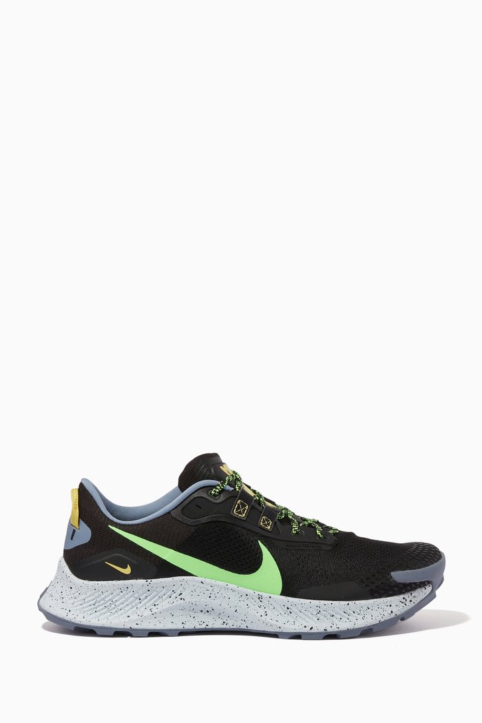 

Pegasus Trail 3 in Mesh, Black