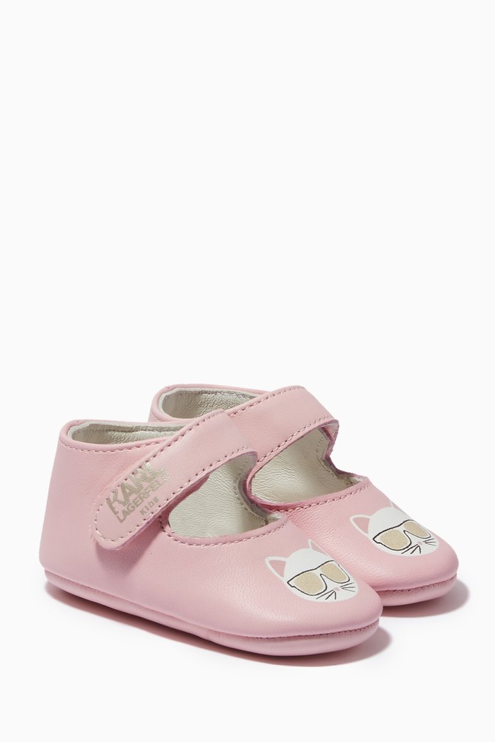 

Logo Print Ballerinas in Leather, Pink