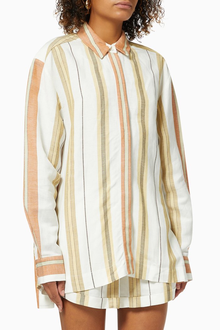 

Suzana Shirt in Linen Blend, Neutral