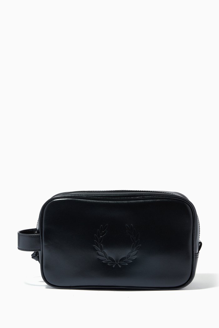 

Laurel Wreath Wash Bag in Leather, Black