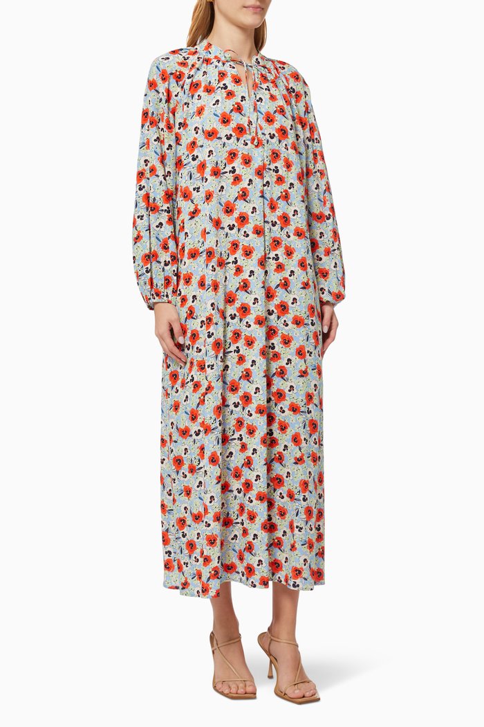

Blakely Dress in Viscose, Red