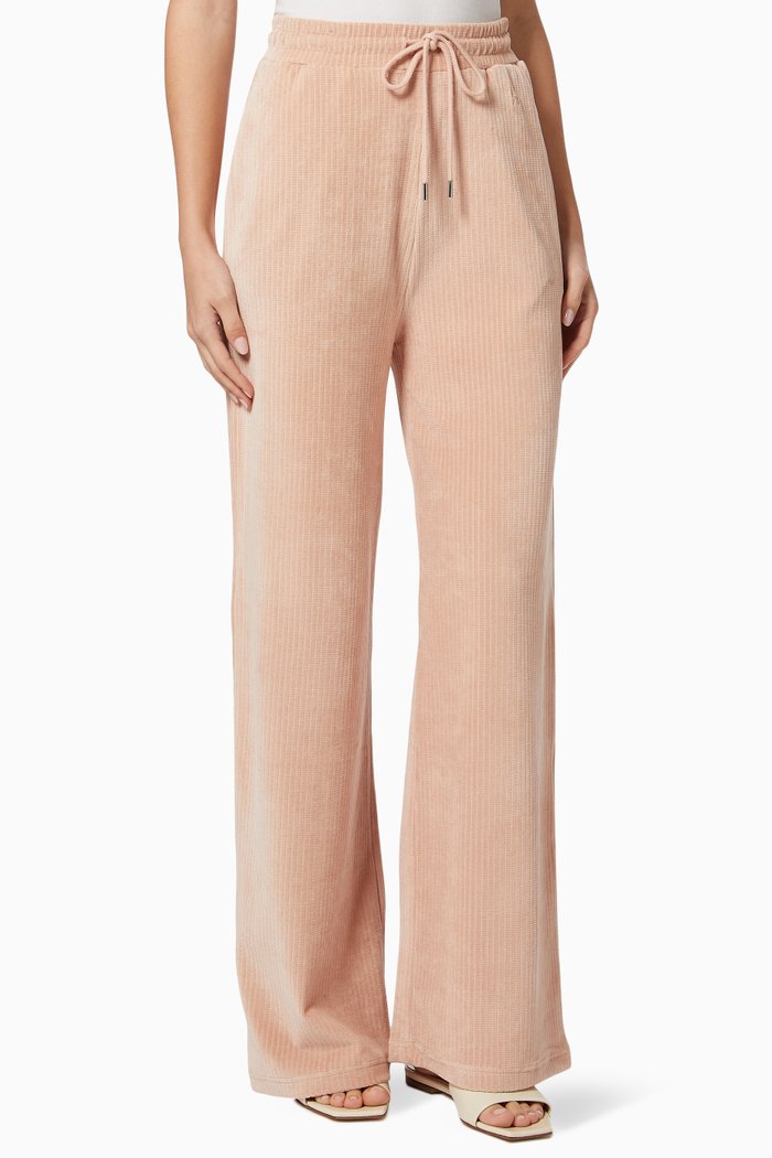

The Feels Relax Pants in Velour, Neutral