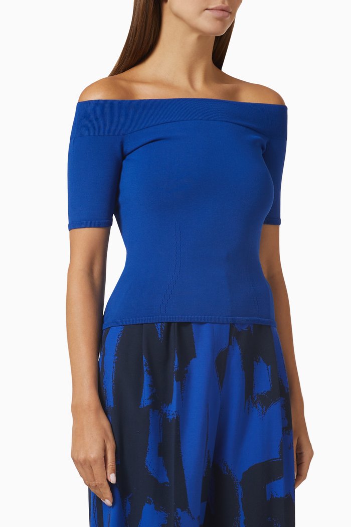 

Off-the-shoulder Top in Knit, Blue
