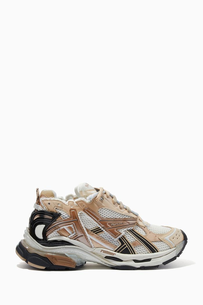 

Valentine's Day 22 Runner Sneakers in Mesh & Nylon, Neutral