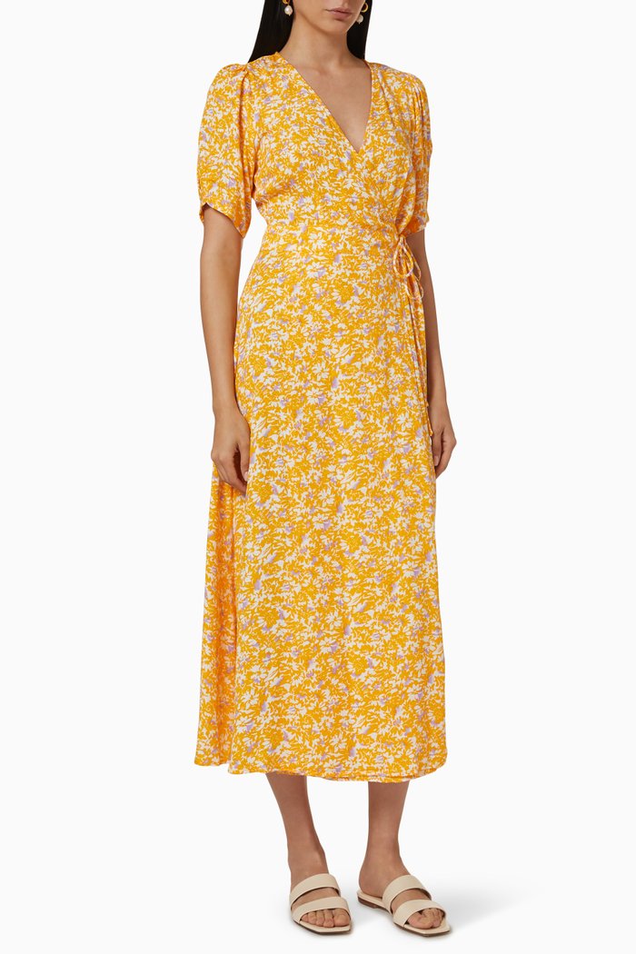 

Yasdomilla Wrap Dress in Viscose, Yellow