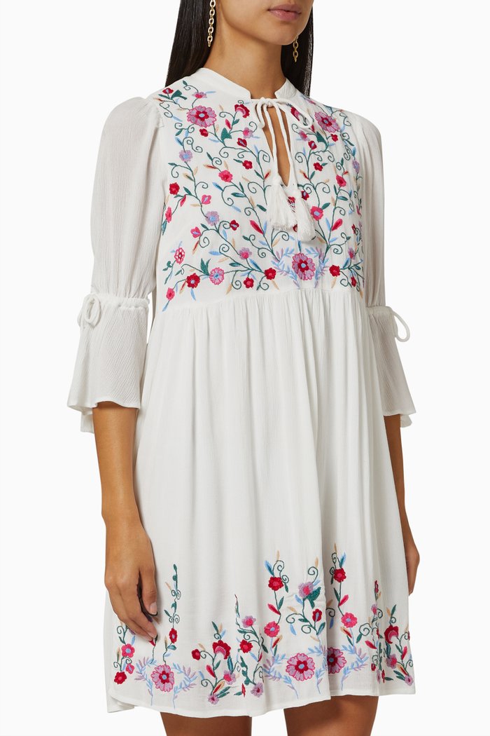 

Yaschella Tunic Dress in Viscose, White