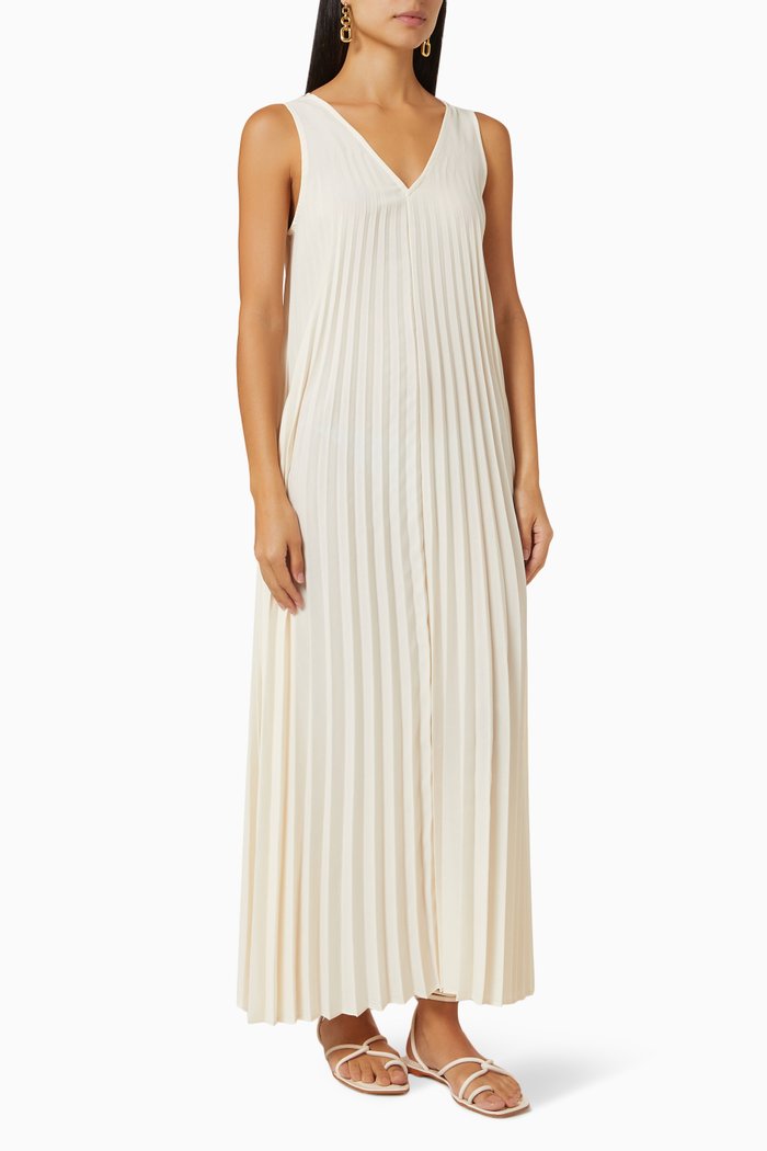 

Pleated Maxi Dress in Crepe, Neutral