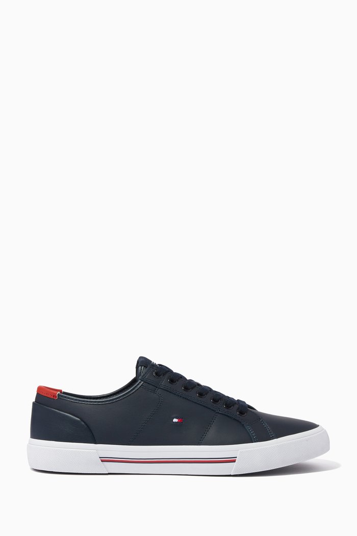 

Essential Signature Low Sneakers in Leather, Blue