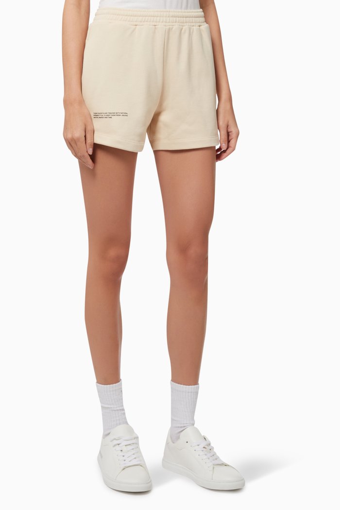 

365 Shorts, Neutral