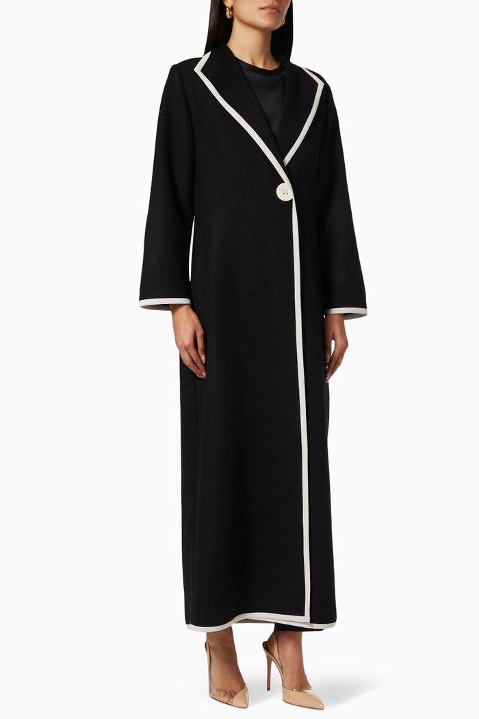 

Winter Coat Abaya in Wool, Black
