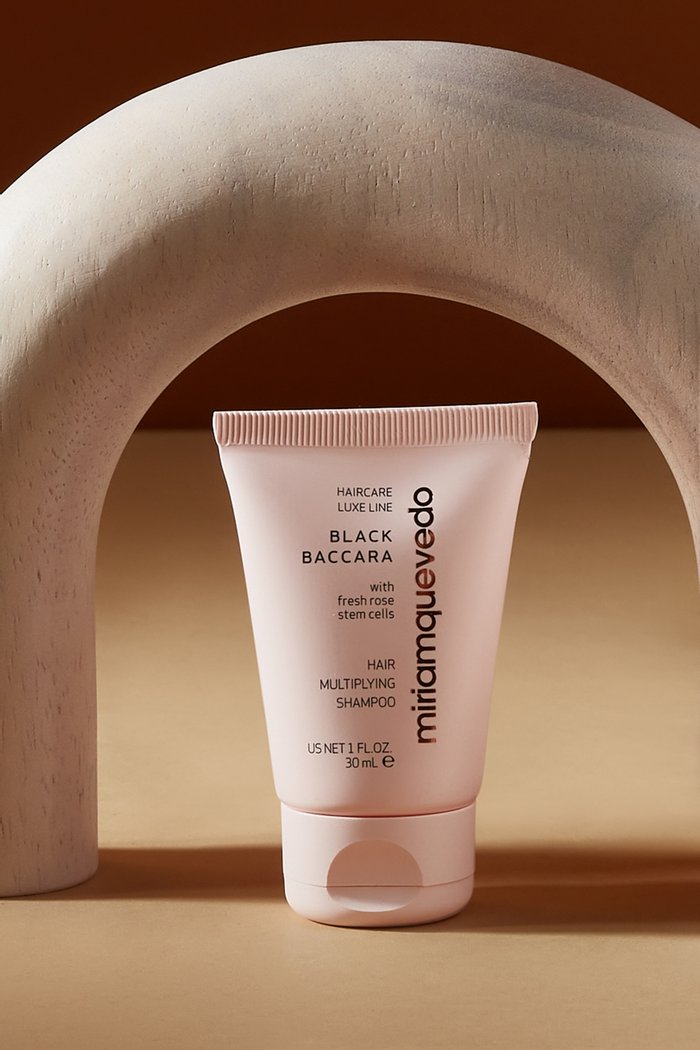 

Black Baccara Hair Multiplying Shampoo, 30ml, Multicolour