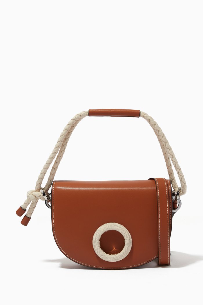 Crescent Shoulder Bag in Leather, Neutral