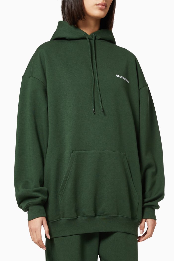 

Logo Medium Fit Hoodie in Organic Fleece, Green