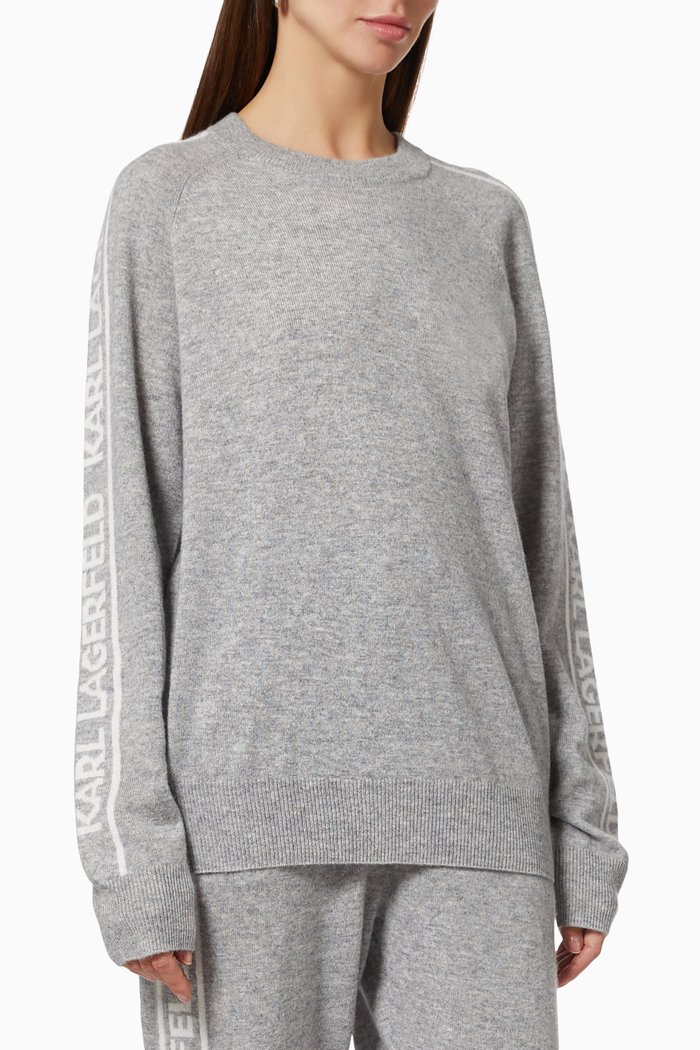 

Logo Tape Sweatshirt in Cashmere, Grey
