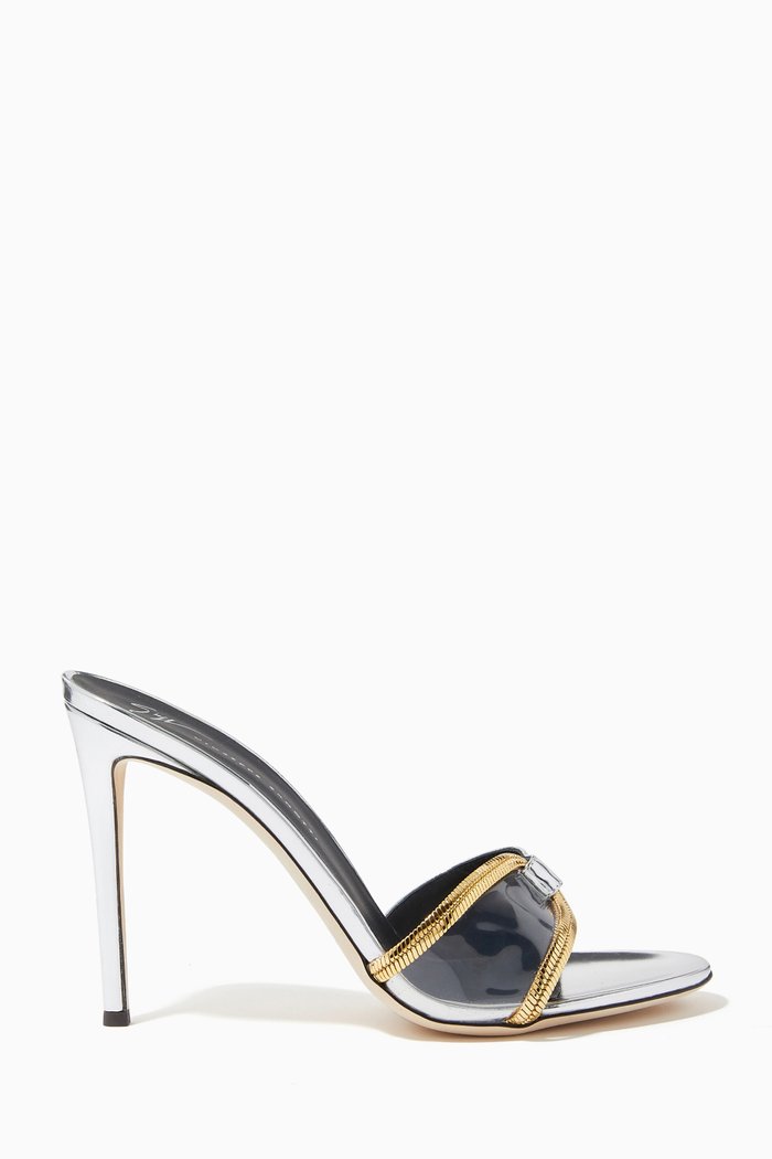 

GZ Infinity Heel Sandals in Leather, Silver