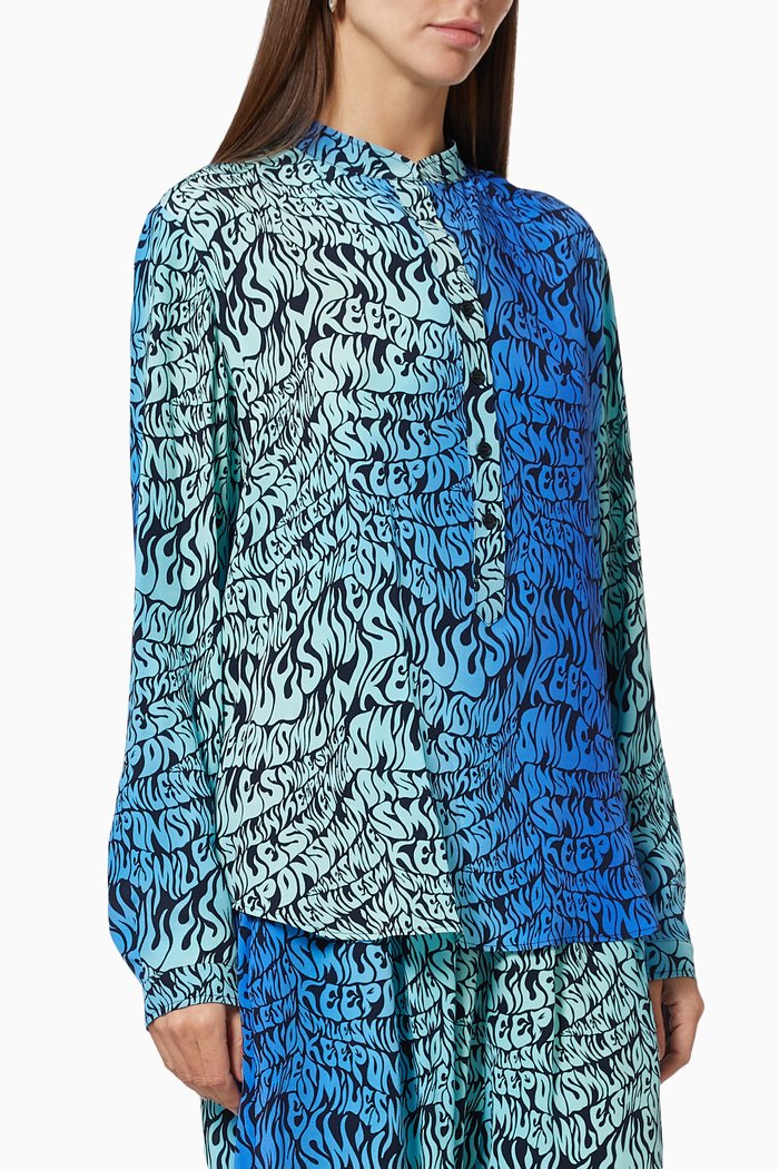 

Eva Shirt in Silk, Blue
