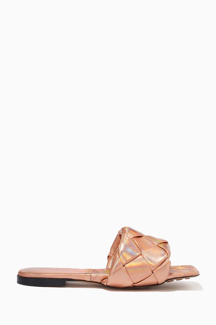 

Flat Sandals in Intreccio Metallic Leather, Pink