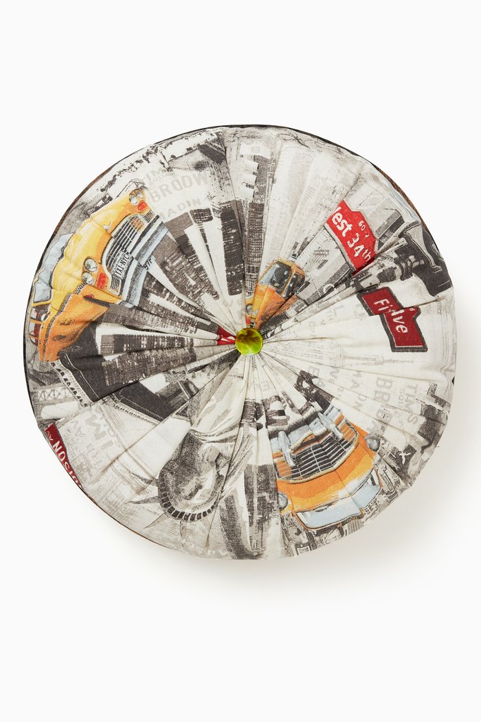 

Round Tufted Two-Sided Cushion, Multicolour