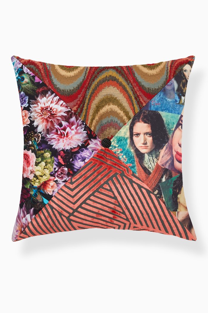 

Karen Cushion, 45 x 45, Multicolour