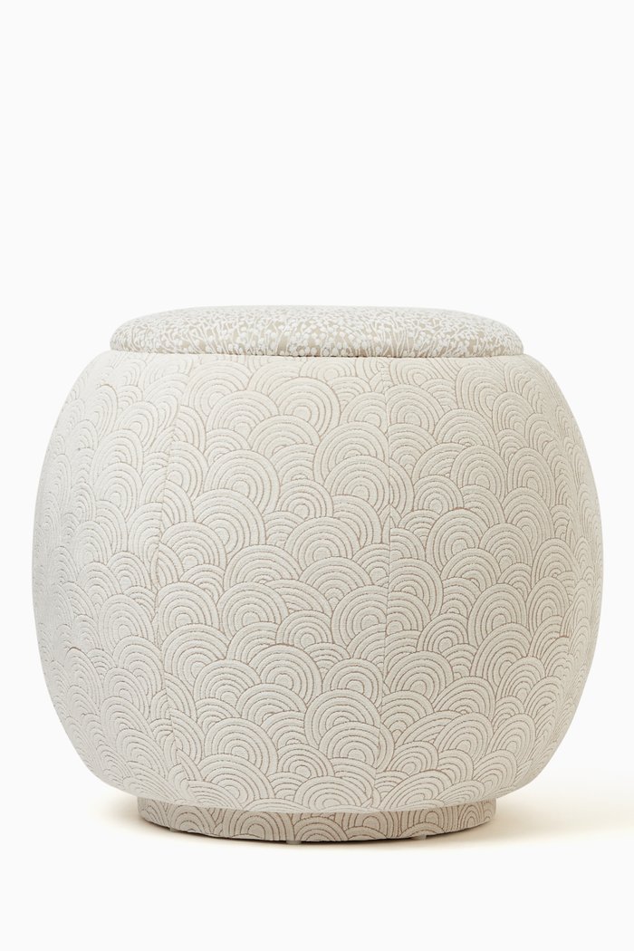 

Queen Chair, Multicolour