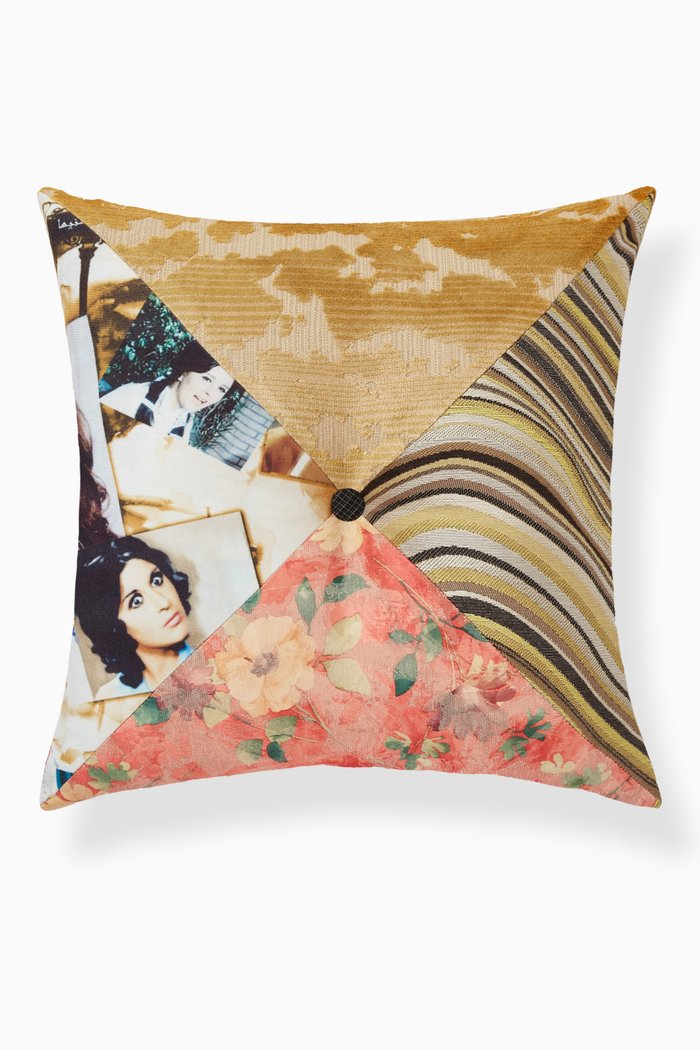 

Karen Cushion, 45 x 45, Multicolour