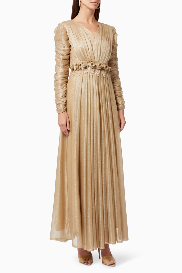 

V-Neck Gown in Tulle, Gold