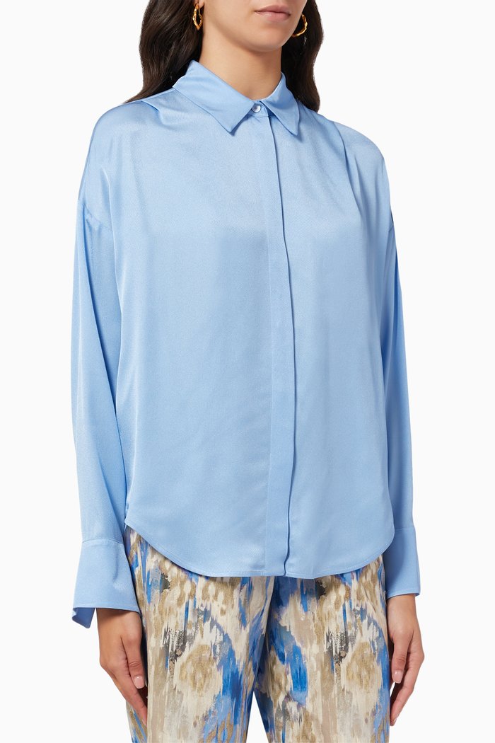 

Button-down Shirt in Silk-blend, Blue