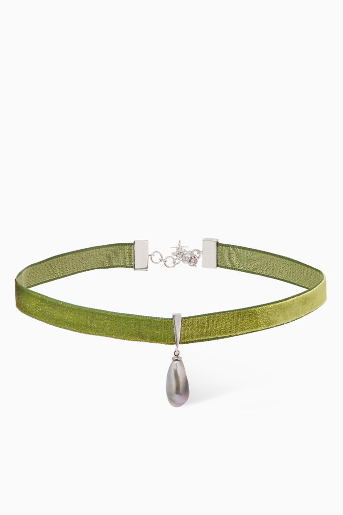 Wan Design Pearl Pendant Velvet Choker in 18kt White Gold, Green