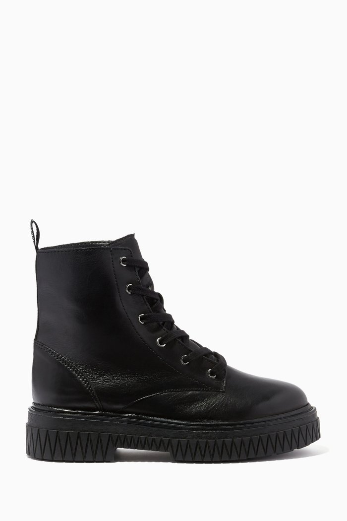 

Free Yourself Boots in Vegan Leather, Black