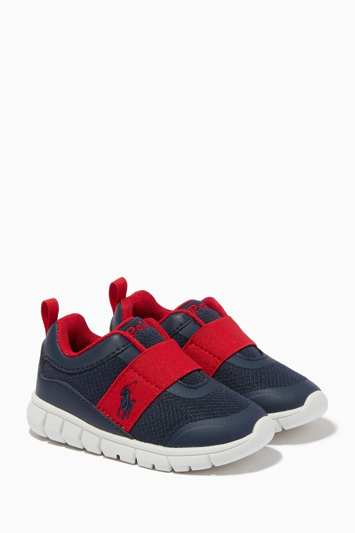 

Barnes III Sneakers in Mesh & TPU, Blue