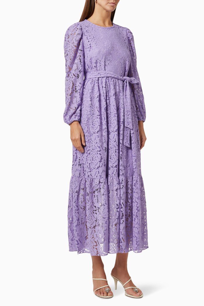 

Flilias Dress in Lace, Purple