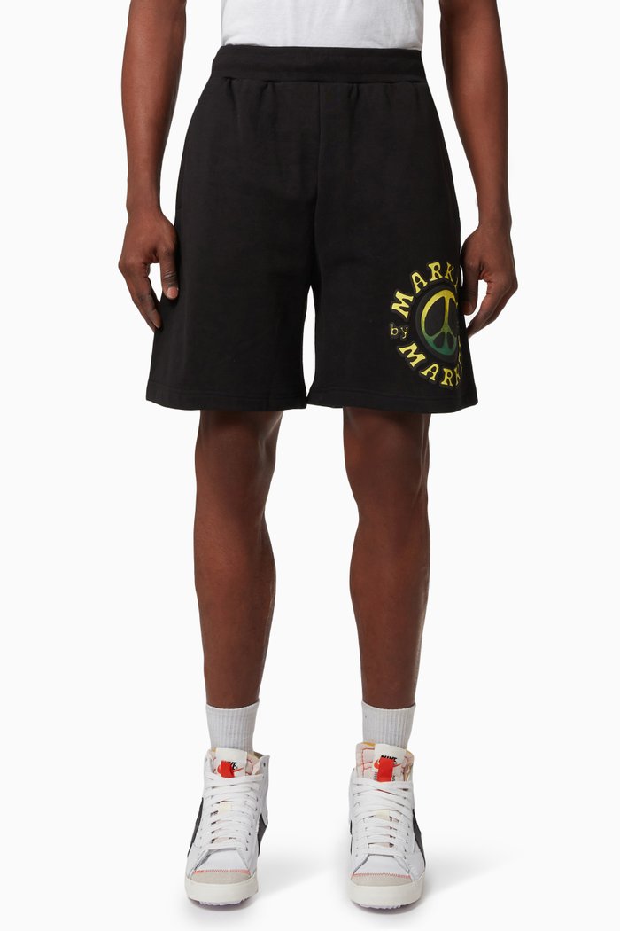 

Cali Lock Gradient Sweatshorts, Black