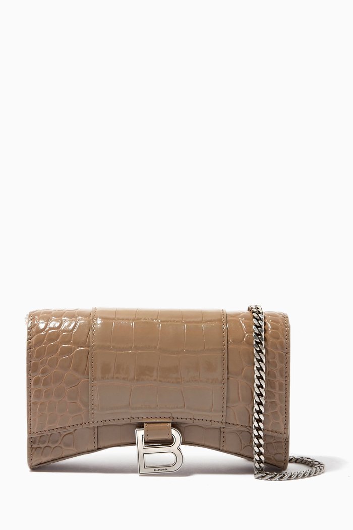 

Hourglass Wallet on Chain in Crocodile Embossed Calfskin, Grey