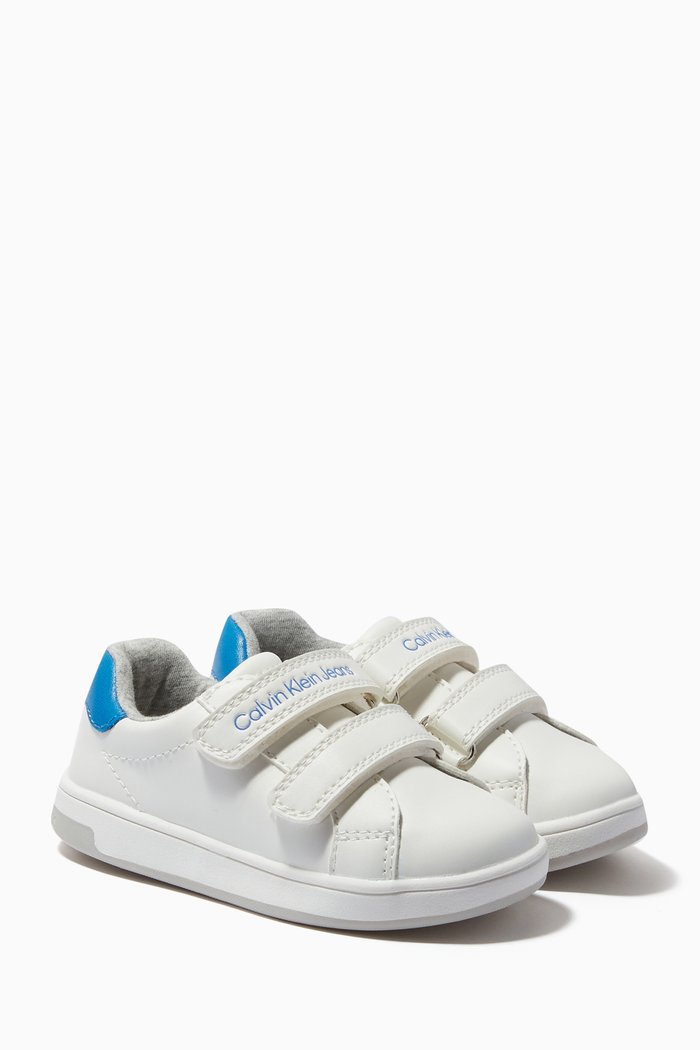 

Low Cut Double Velcro Sneaker in Faux Leather, White