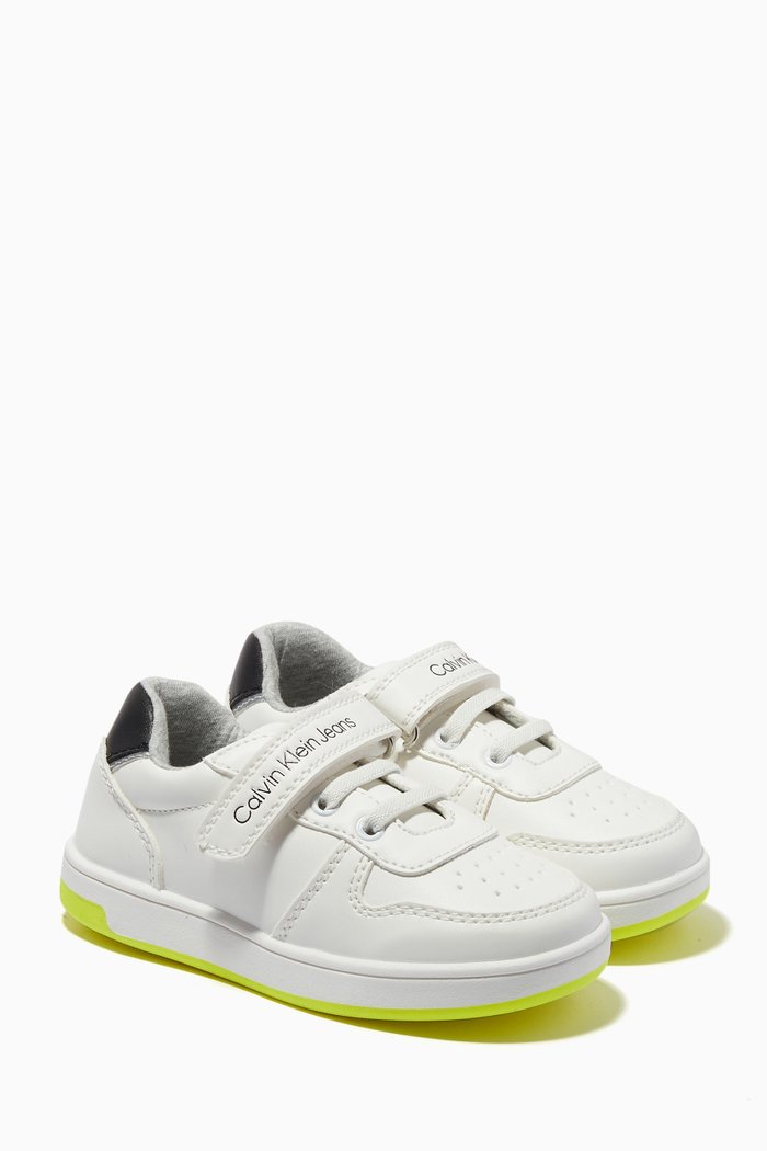 

Contrast Sole Sneakers in Faux Leather, White