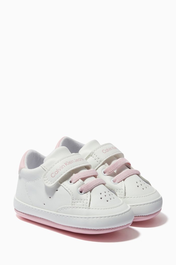 

Contrast Sole Sneakers in Faux Leather, White