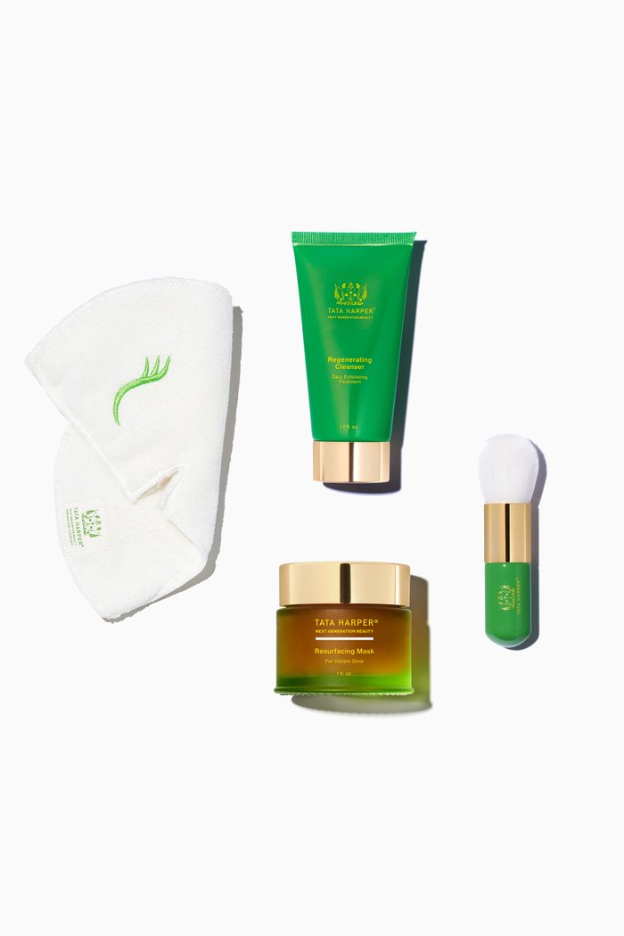 

The Glow Facial Set, 20% Saving, Multicolour