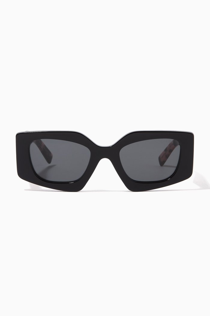 

Irregular Sunglasses in Acetate, Black