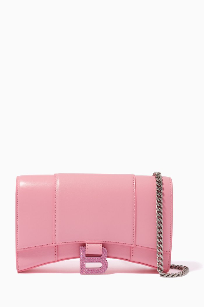 

Hourglass Wallet on Chain in Shiny Calfskin, Pink