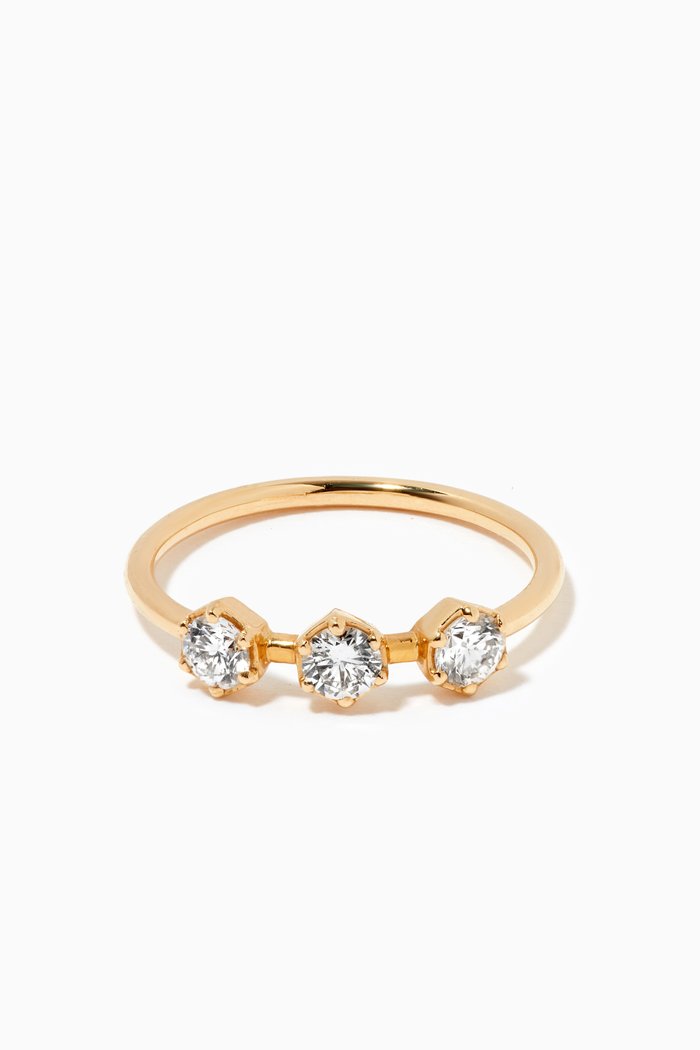 

Vintage Hexagon Triple Diamond Ring in 18kt Yellow Gold