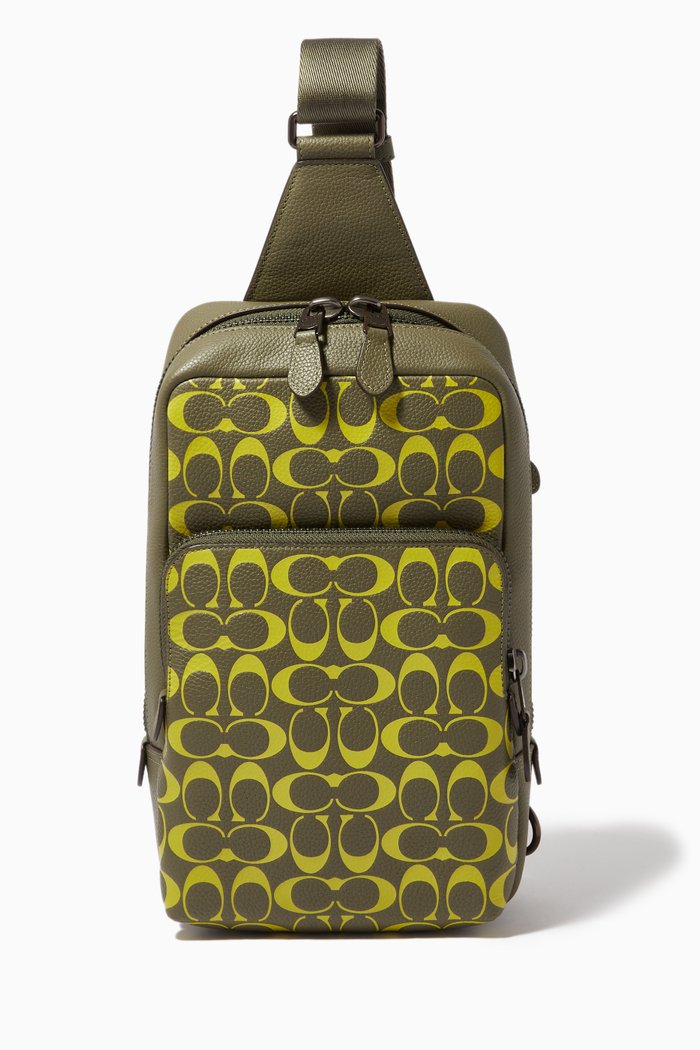 

Gotham Pack Shoulder Bag in Pebbled Leather, Green
