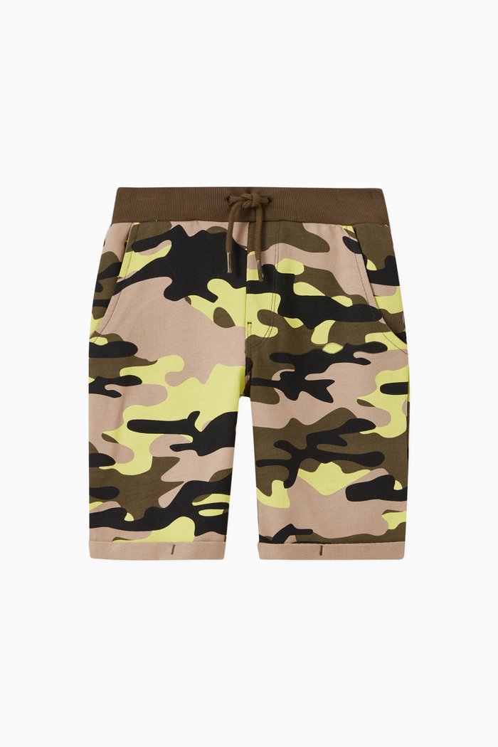 

Vermo Camouflage Print Shorts, Green