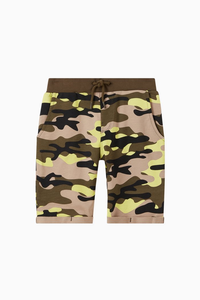

Vermo Camouflage Print Shorts, Green