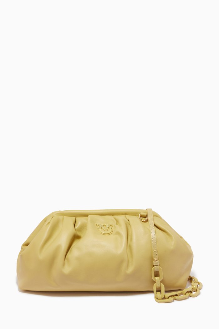 

Maxy Chain Clutch in Leather, Yellow